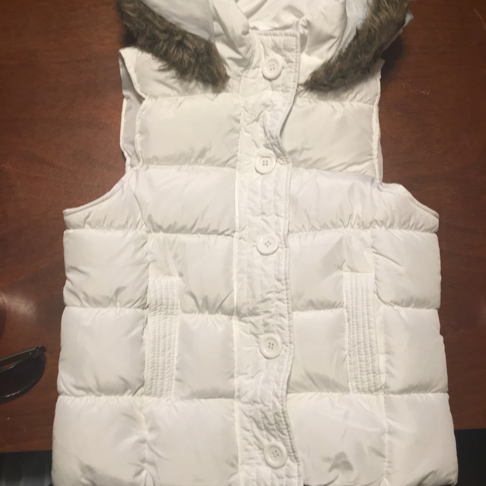 White puffer hooded vest